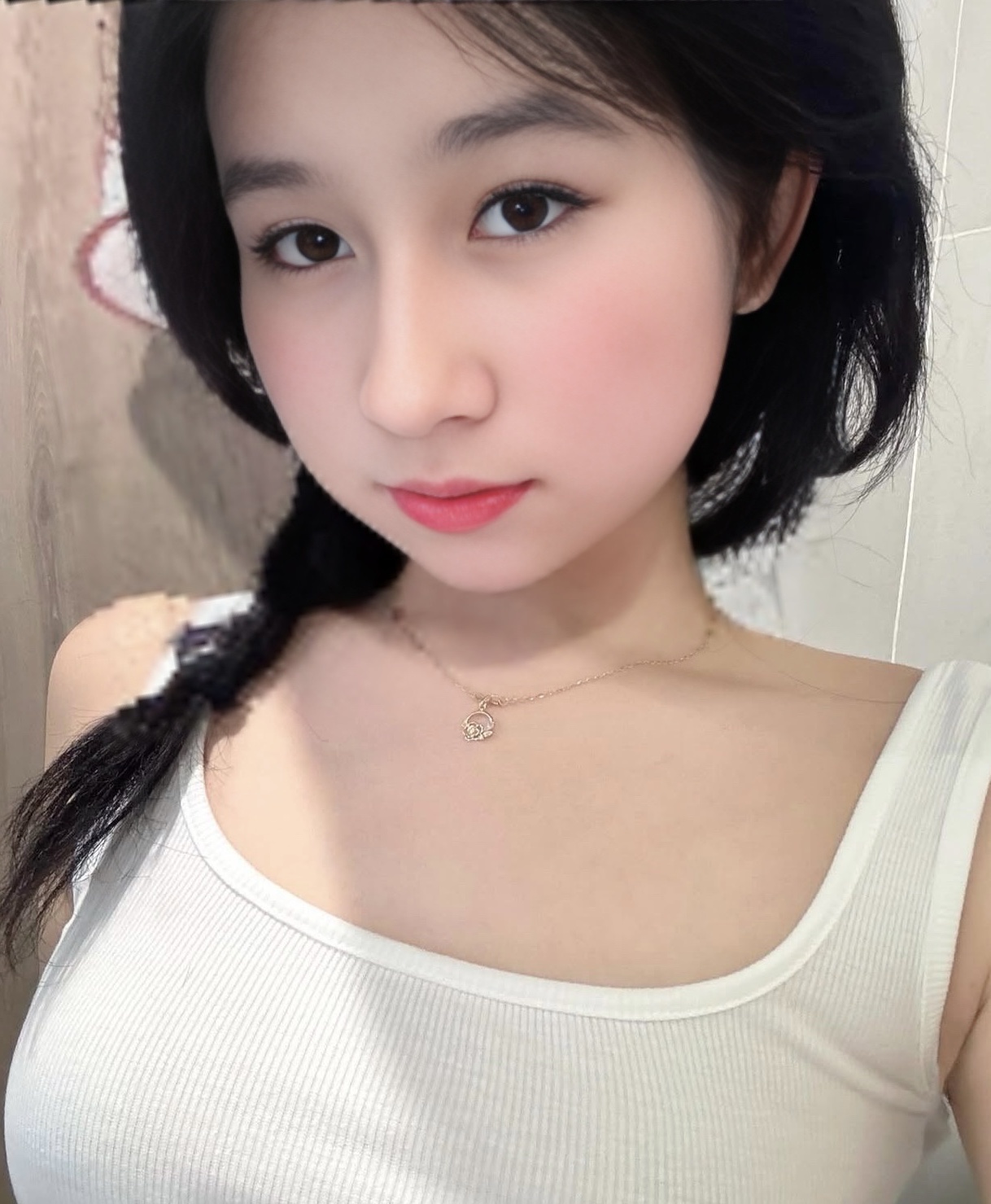 Grannie:๐ธ Chamet profile