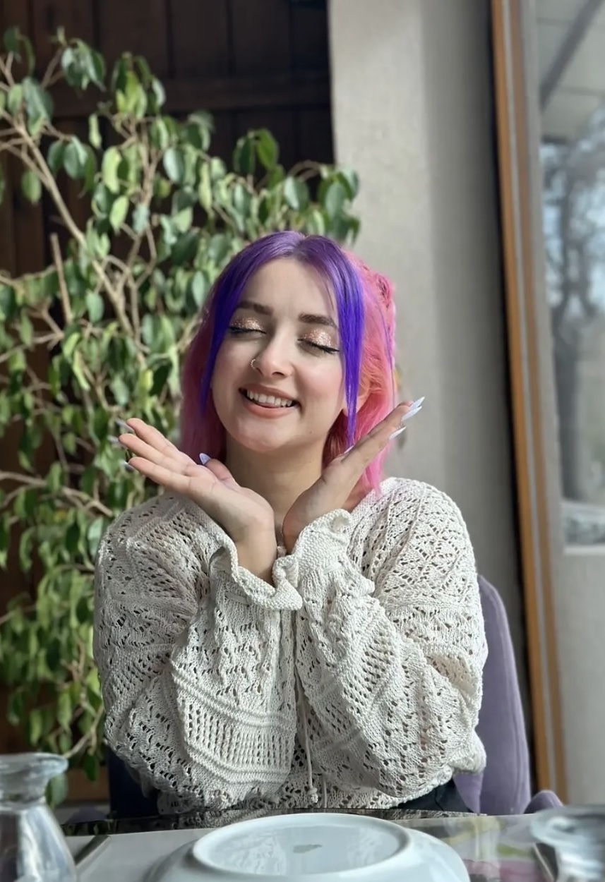 aslıcıkkk🌍 Chamet profile