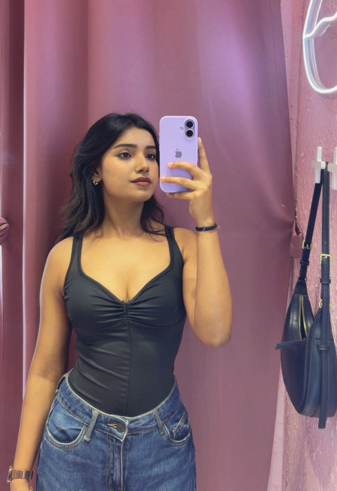 Swarmi Chamet profile