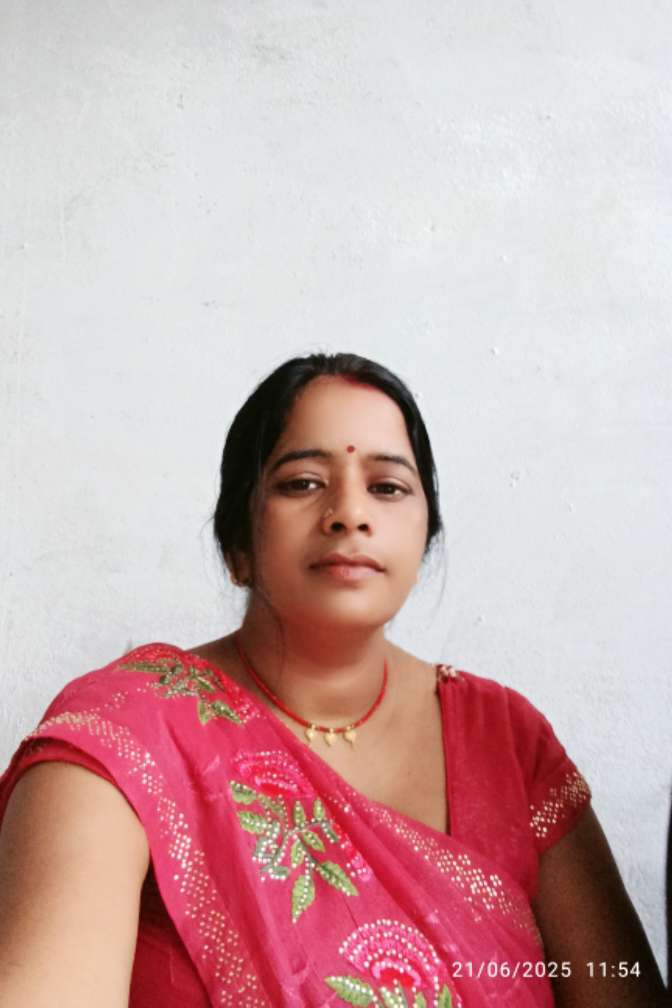 shivani🩷🩵@ Chamet profile