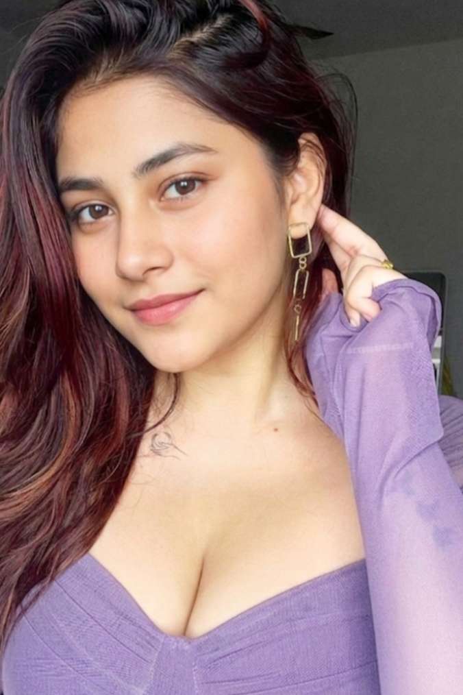 𓇼zαɾα˚🇮🇳 Chamet profile