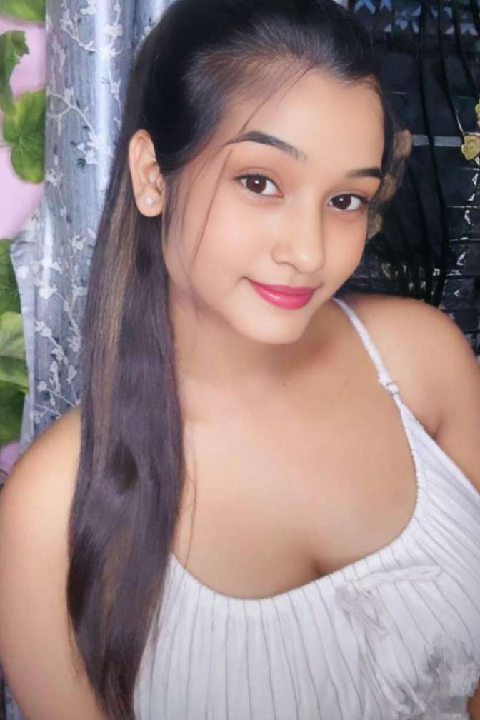 Nishimoni❤️‍🩹🇮🇳 Chamet profile