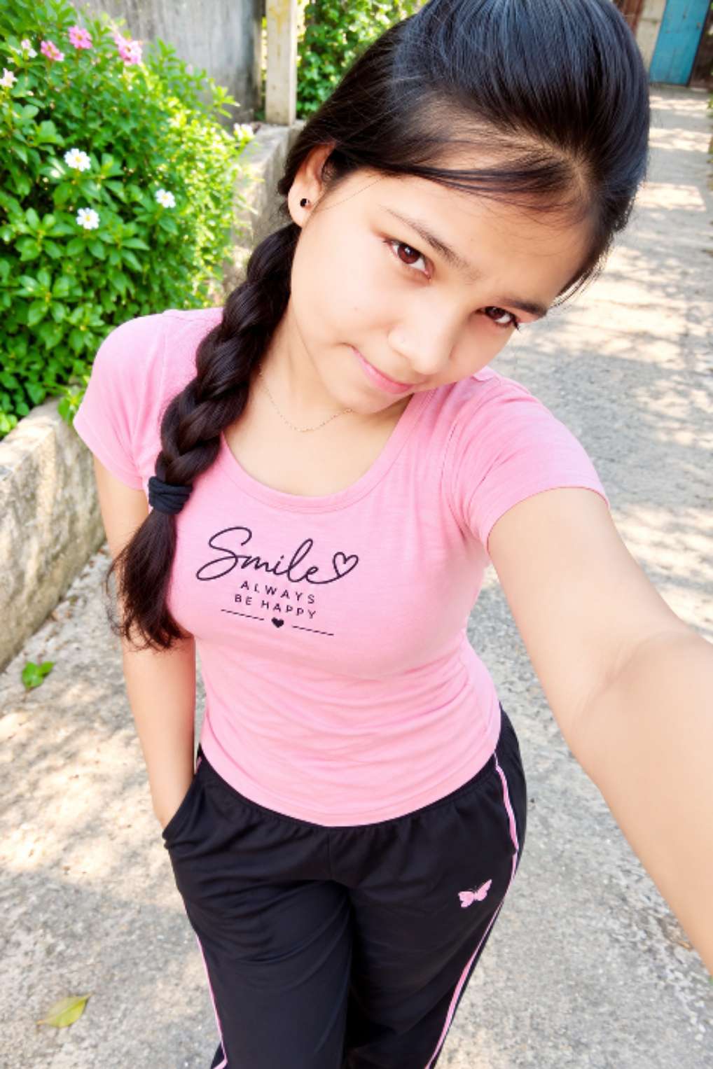 🌺রাতের🌿মধু🥀 Chamet profile
