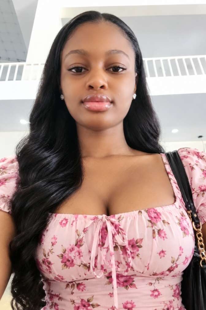 livelyrose Chamet profile
