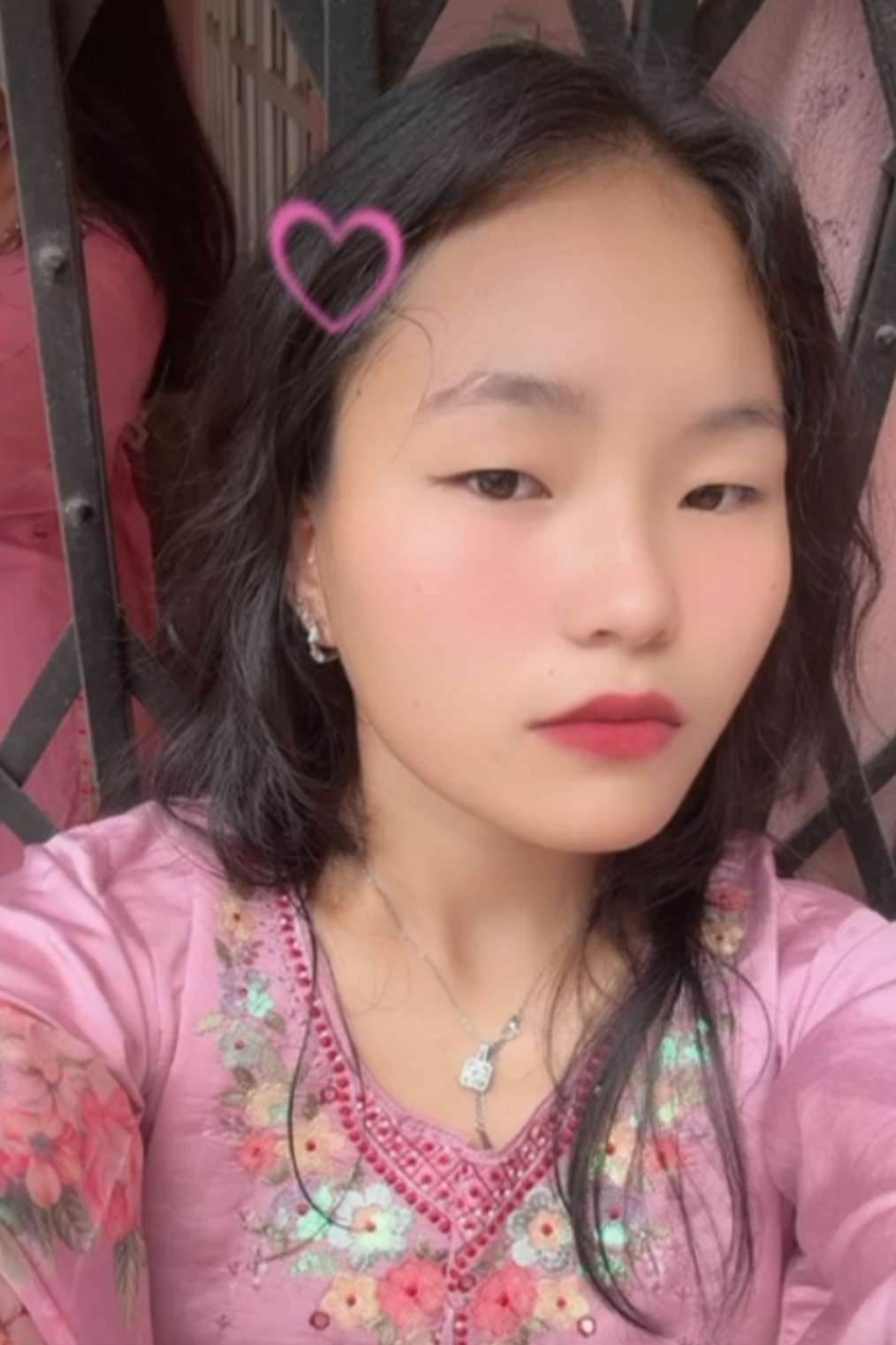 Alisha..magar Chamet profile