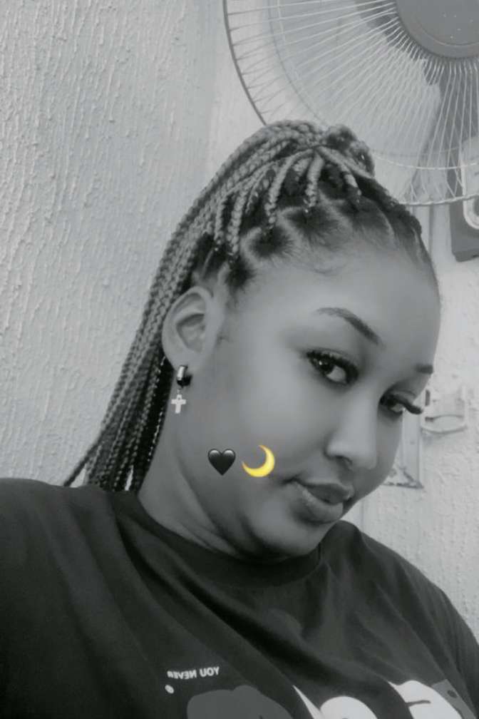 Merlinaa😘 Chamet profile