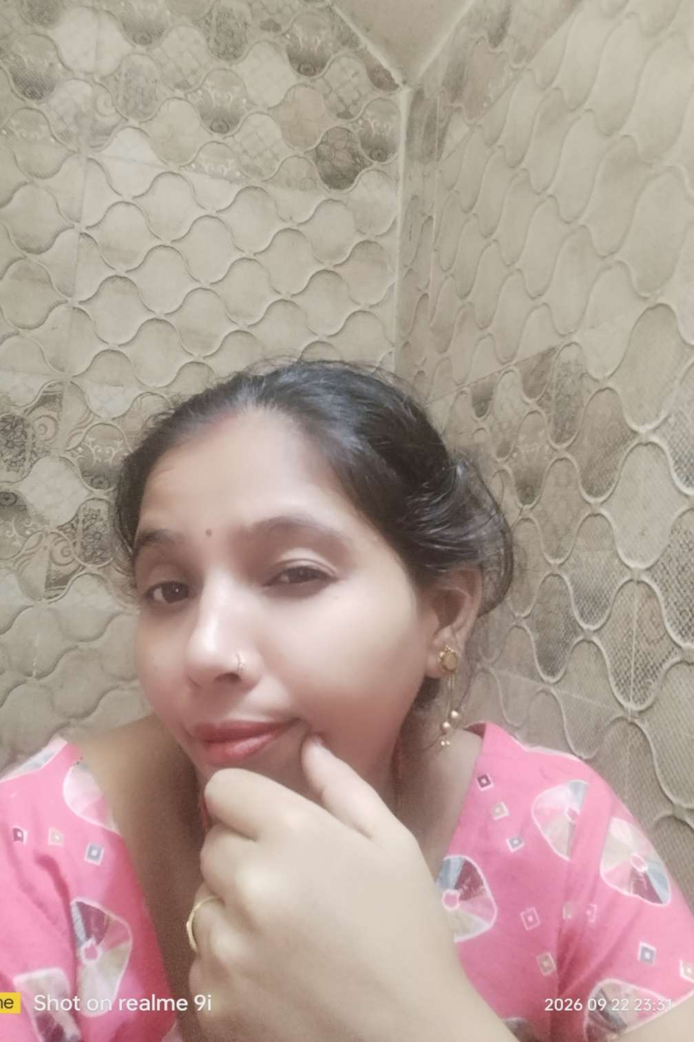 User181143377riya Chamet profile